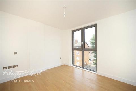 2 bedroom detached house to rent, Silwood street, SE16