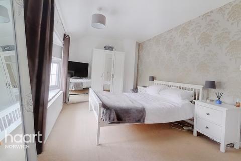 37 Cavell Road, Norwich, NR1 2LL