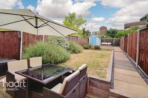 37 Cavell Road, Norwich, NR1 2LL