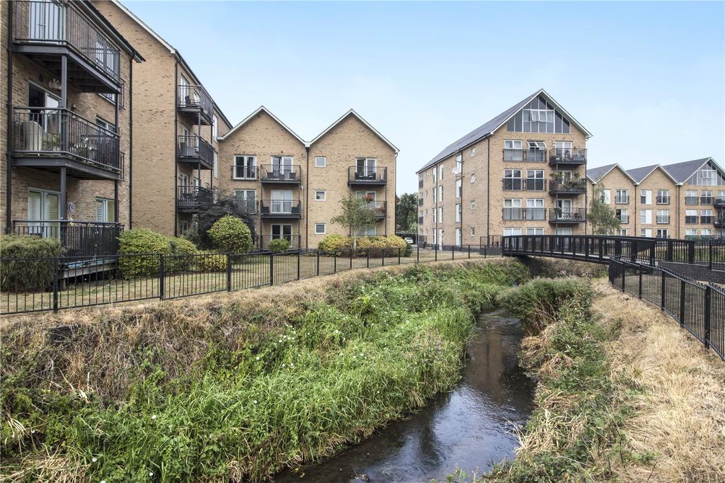 Esparto Way, South Darenth, Dartford, Kent, DA4 2 bed apartment £240,000