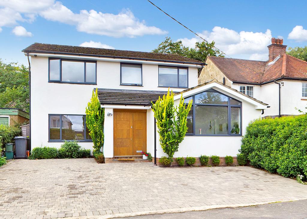 St. Johns Avenue, Penn 4 bed detached house £760,000