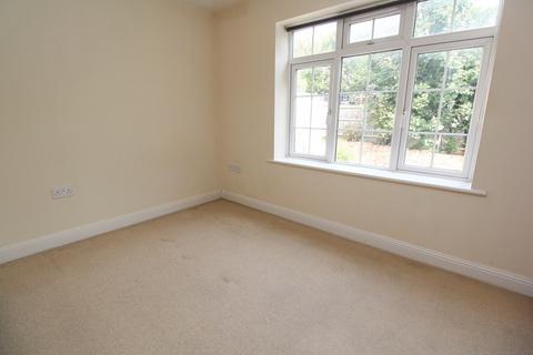 2 bedroom apartment to rent, Ardmore Road, Ashley Cross