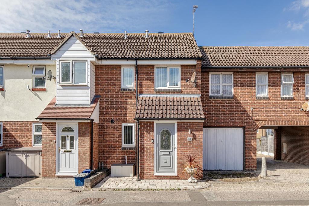 The Drakes, Shoeburyness, SS3 2 bed terraced house for sale £300,000