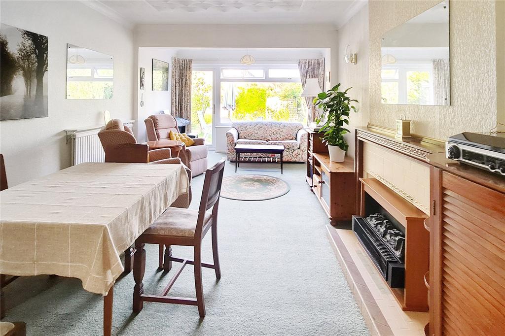 Priory Road, Rustington... 2 bed bungalow £465,000