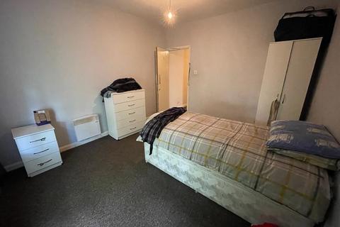 4 bedroom semi-detached house for sale - City Road, Birmingham, West Midlands, B17