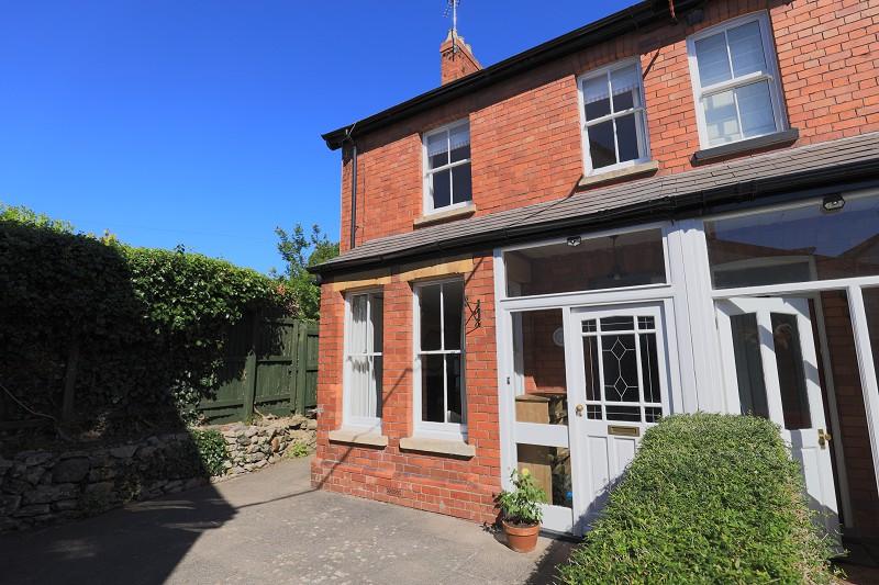 Dingle View, HeolYCawl, Dinas Powys, The Vale Of CF64 3