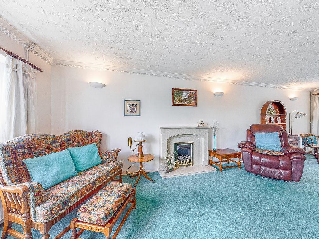 Living / Dining Room