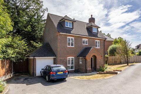 12 Jarvis Fields, Bursledon, Southampton, SO31 8AF