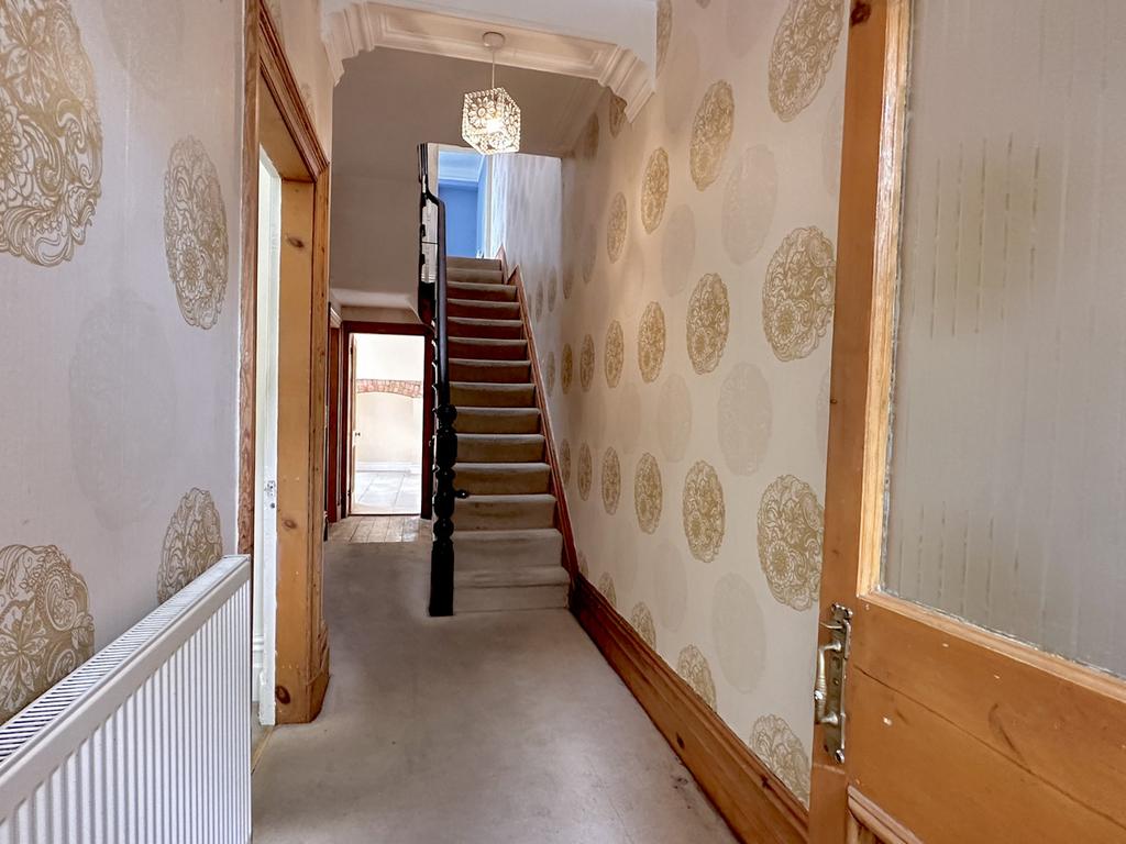 Cleveland Road, Lytham St. Annes, FY8 4 bed terraced house £415,000