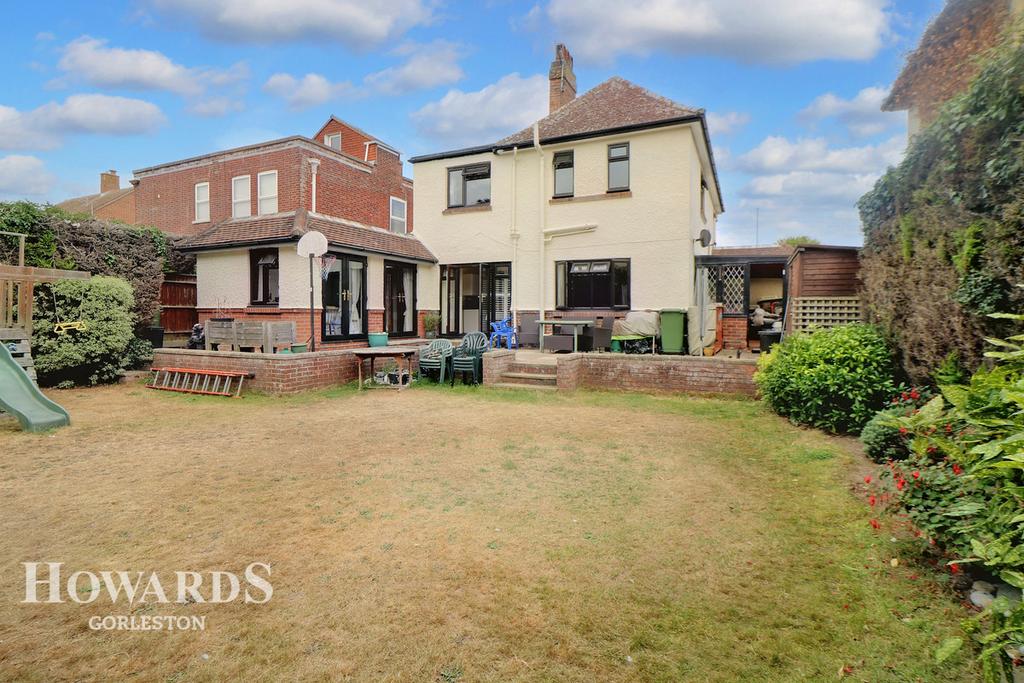Marine Parade, Gorleston 5 bed detached house for sale £700,000