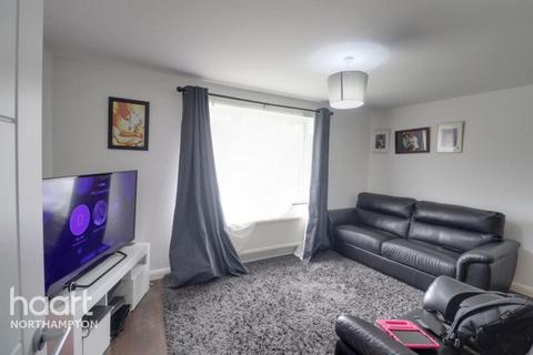 undefined, Raisins Field Close, Northampton