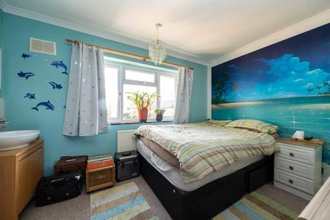 3 Abel Close, Hemel Hempstead, HP2 4BL