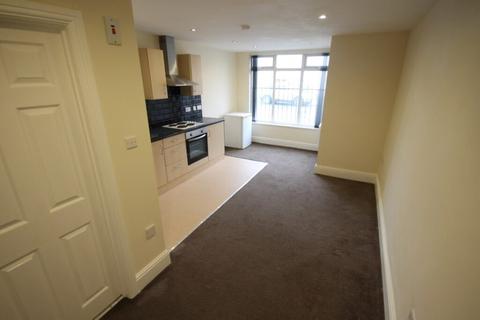 4 bedroom apartment for sale - 452 Harehills Lane, Harehills, Leeds, LS9 6HJ