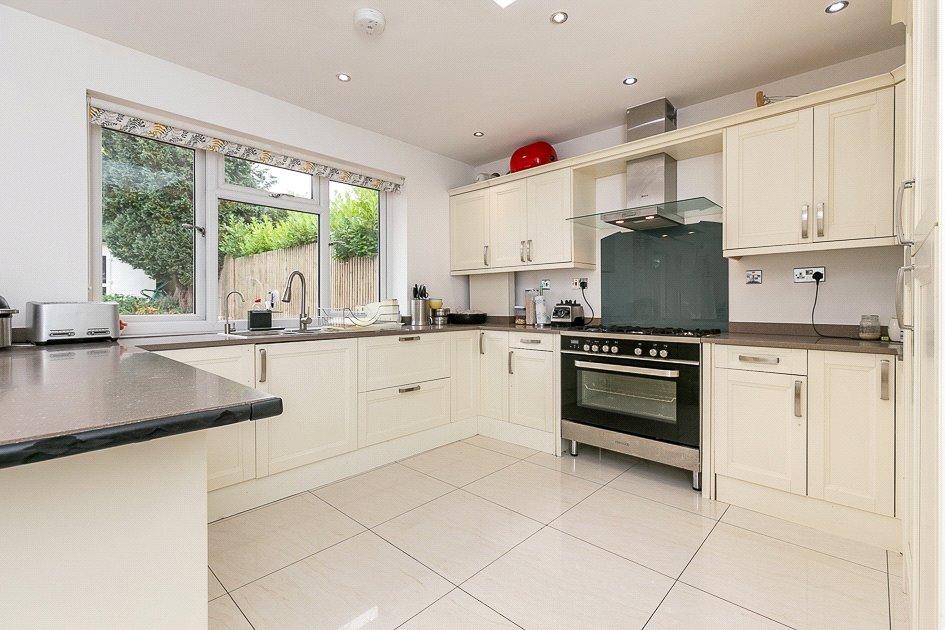 Falconwood Road, CROYDON, Surrey, CR0 4 bed semidetached house £600,000