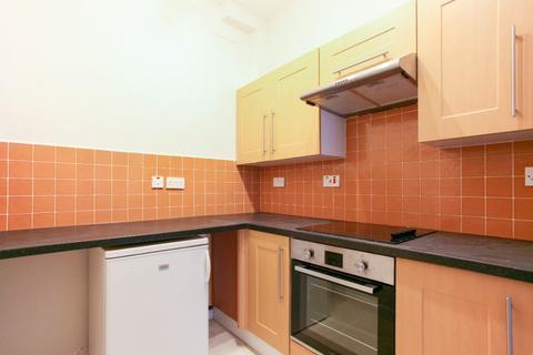 2 bedroom flat to rent, Bruntsfield Place, Bruntsfield, Edinburgh, EH10