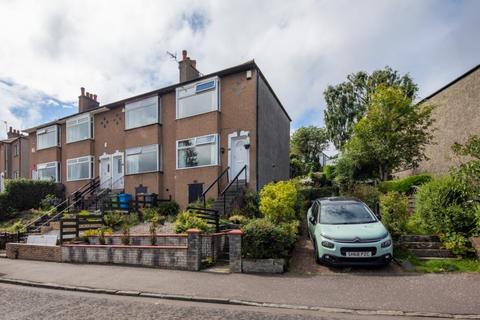 10 Moray Drive, Clarkston, Glasgow, G76 8NW