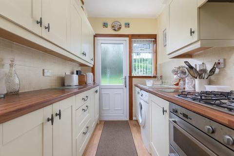 10 Moray Drive, Clarkston, Glasgow, G76 8NW