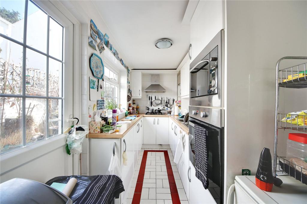 Western Row, Worthing, West Sussex, BN11 2 bed end of terrace house for