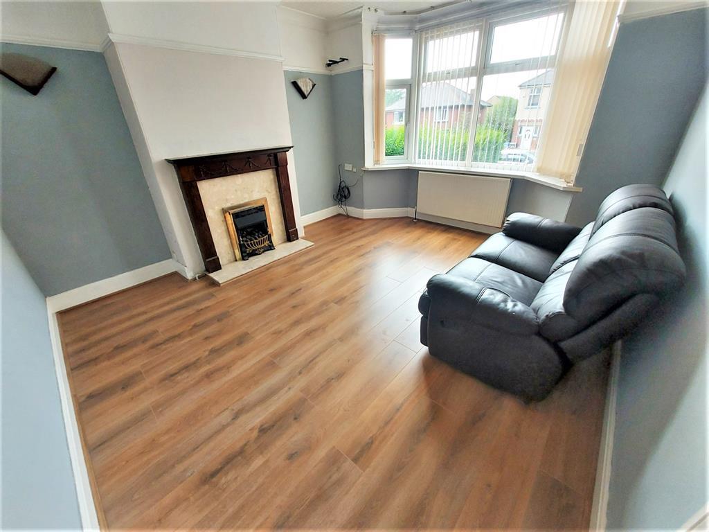 Fox Hill Road, Sheffield, S6 1BH 3 bed semidetached house £750 pcm