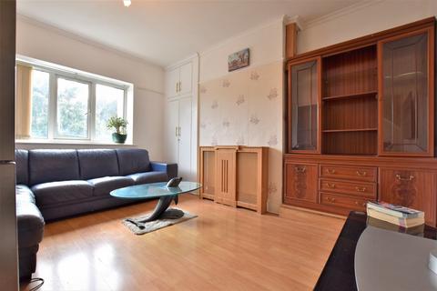 4 bedroom maisonette to rent, Newmarket Green, Eltham, SE9