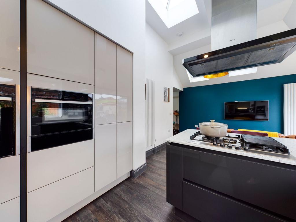 Kitchen/living area