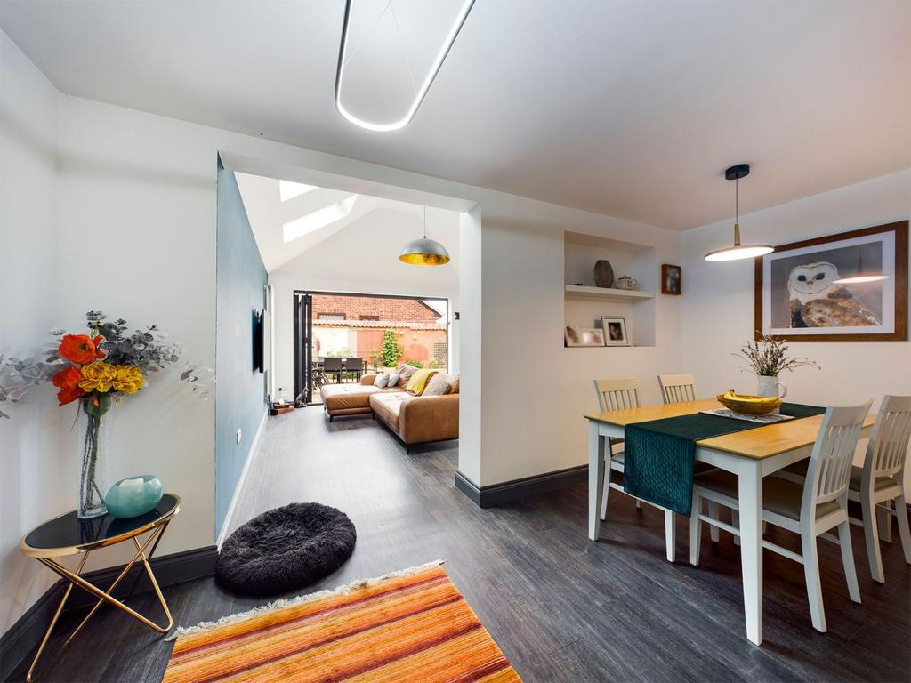 Kitchen/living area