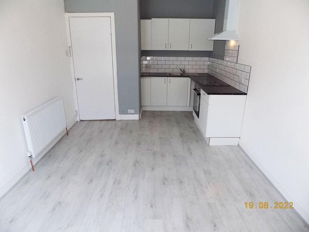 Lounge Kitchen
