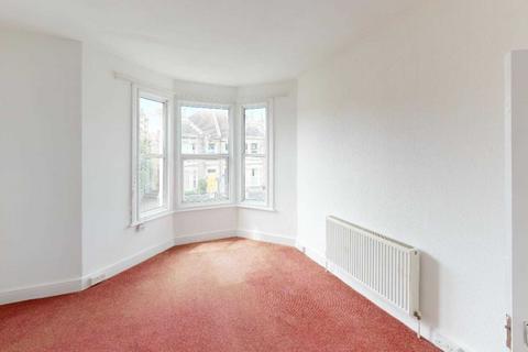 3 bedroom flat for sale, Severn Avenue, Weston-super-Mare