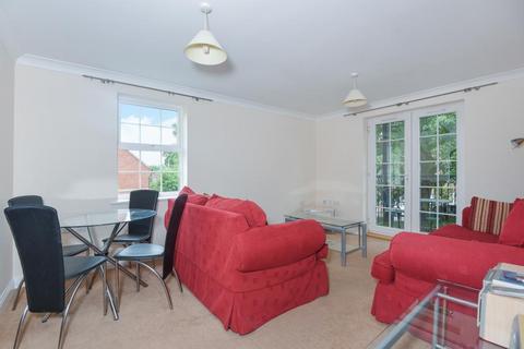 2 bedroom apartment to rent, Newbury,  Berkshire,  RG14