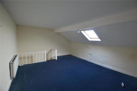 57 Sydenham Place, Bradford, BD3 0LA
