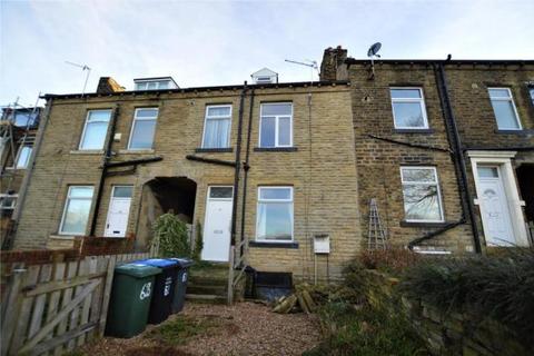 63 Sydenham Place, Bradford, BD3 0LA