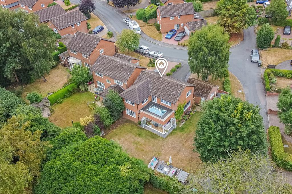 Boswick Lane, Dudswell, Berkhamsted 4 bed detached house £1,050,000