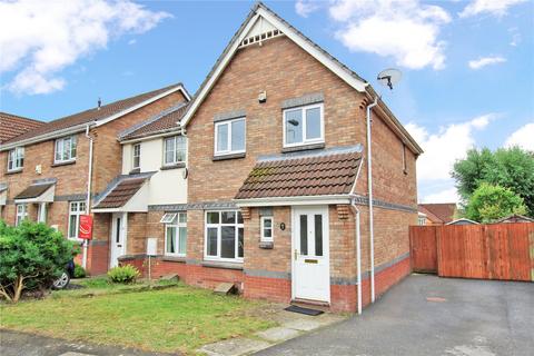 3 bedroom semi-detached house to rent, Wicklow Close, Pontprennau, Cardiff, CF23