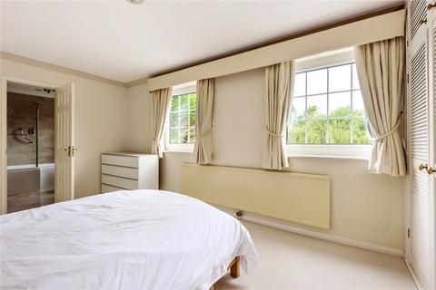 4 bedroom detached house to rent, St Leonards Hill, Windsor, Berkshire, SL4