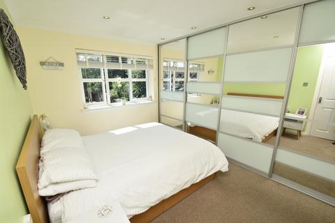 3 Silver Glade, Glasgow, G52 3JJ