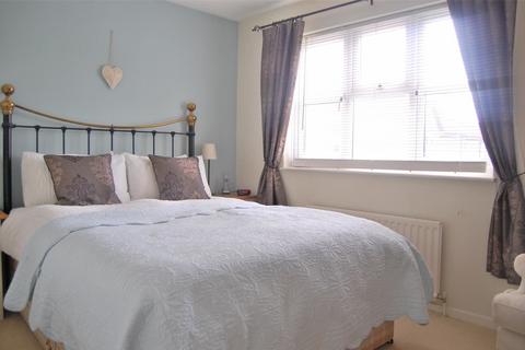25 Minstrel Way, Churchdown, Gloucester, GL3 1NS