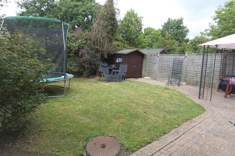 25 Minstrel Way, Churchdown, Gloucester, GL3 1NS