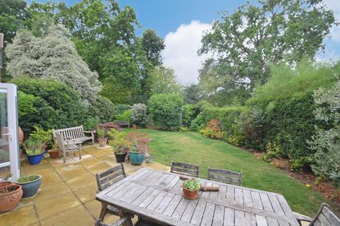 4 bedroom detached house for sale - Elstead - Virtual Tour Available on Request