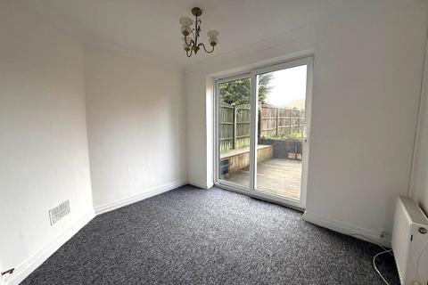 undefined, Bredon Avenue, Kidderminster, DY11