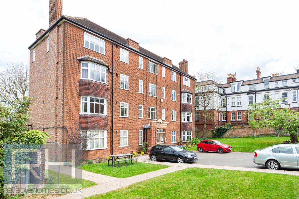 Haslemere Road, Crouch End, London, N8 1 bed apartment £1,575 pcm (£