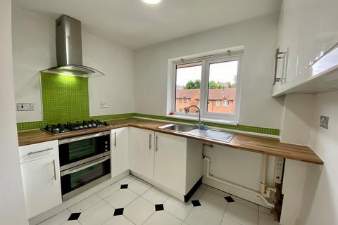 2 bedroom flat to rent, Lower Parklands, Kidderminster, DY11