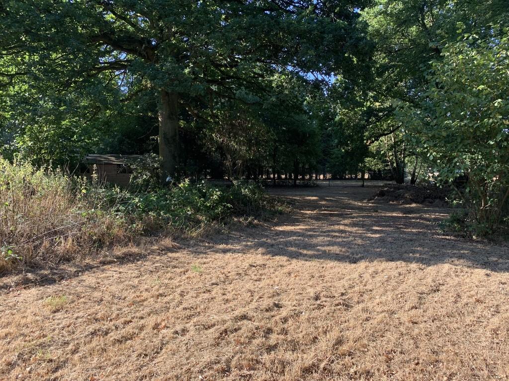 Hob Lane, Burton Green Land £75,000