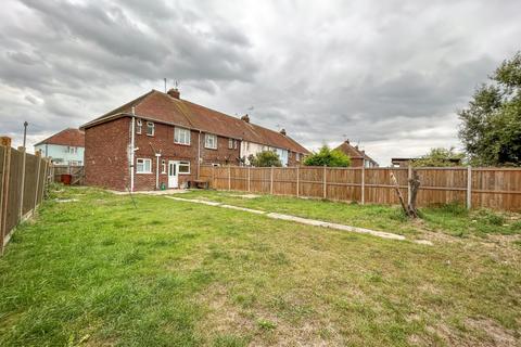 35 Manor Road, Queenborough, ME11 5NA