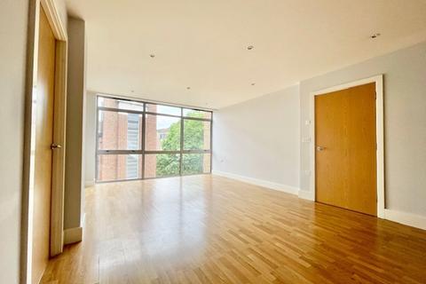 2 bedroom flat to rent, Long Lane, SE1