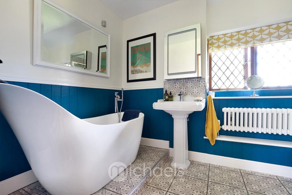 Four Piece Family Bathroom