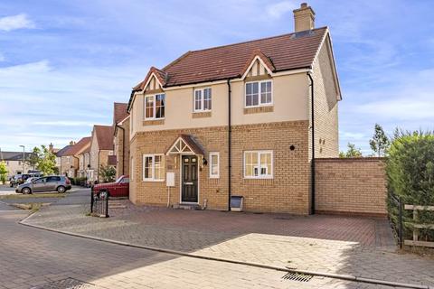 3 bedroom link detached house for sale - Rowell Way, Sawtry, Huntingdon