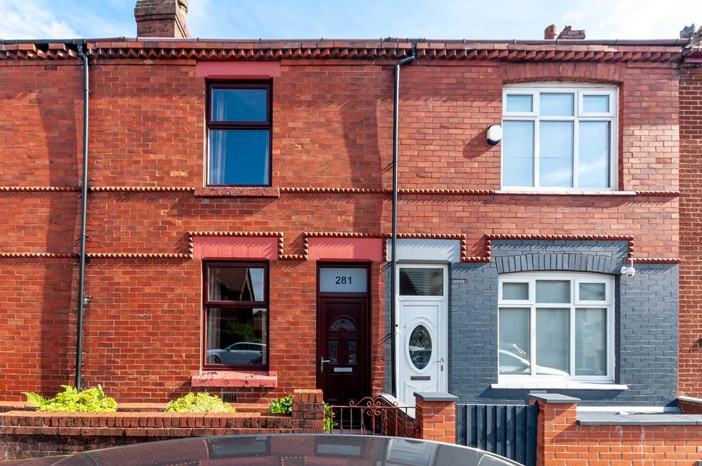 West End Road, Haydock, St Helens, WA11 2 bed terraced house £85,000