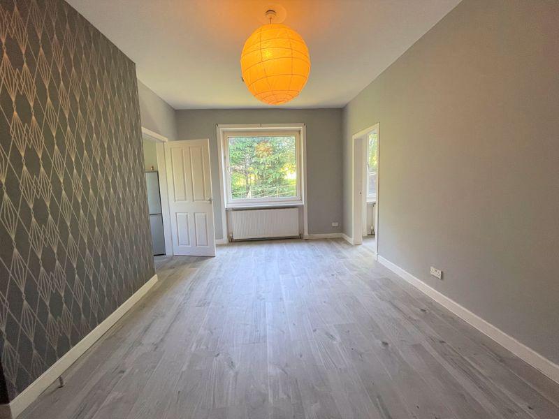 Gladsmuir Road, Hillington, Glasgow 3 bed apartment £89,950