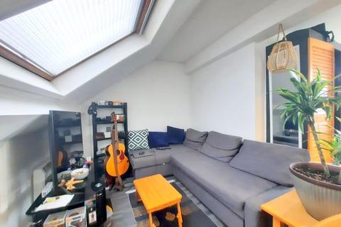 407 Staines Road, Feltham, TW14 9HA
