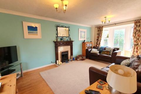 18 Bay Tree Road, Abbeymead, Gloucester, GL4 5WD
